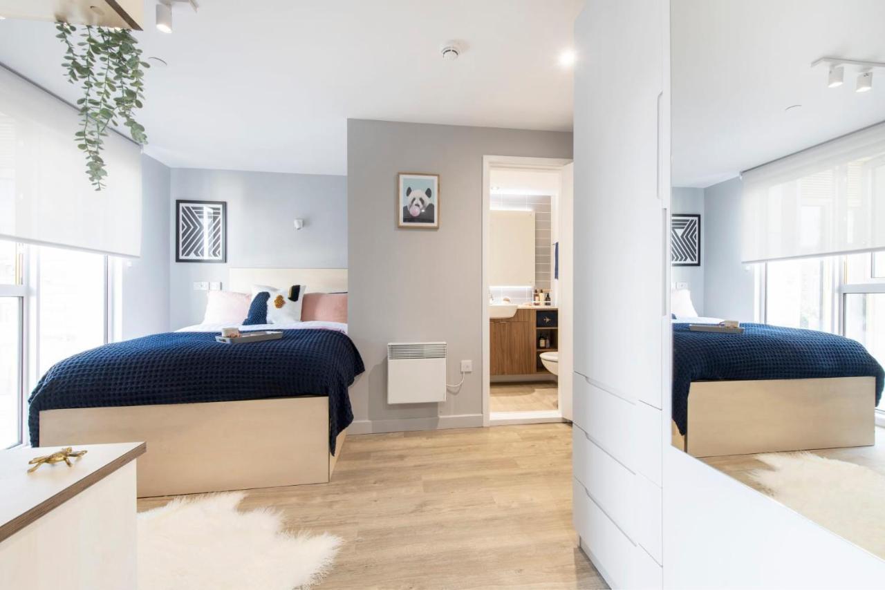 Sleek Studios, Apartments And Private Bedrooms At Silk Mill Close To Edinburgh Old Town ภายนอก รูปภาพ