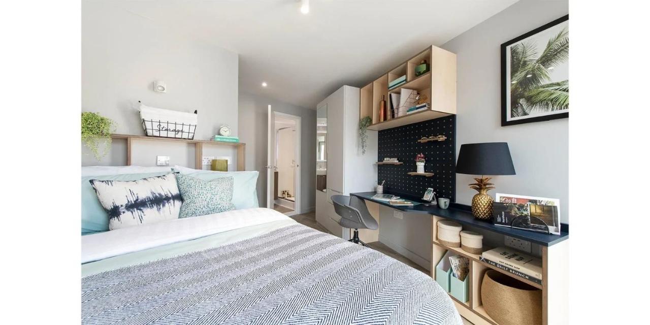 Sleek Studios, Apartments And Private Bedrooms At Silk Mill Close To Edinburgh Old Town ภายนอก รูปภาพ